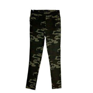 Sanctuary Women's Camo Jeggings in Green - Size S - NWT